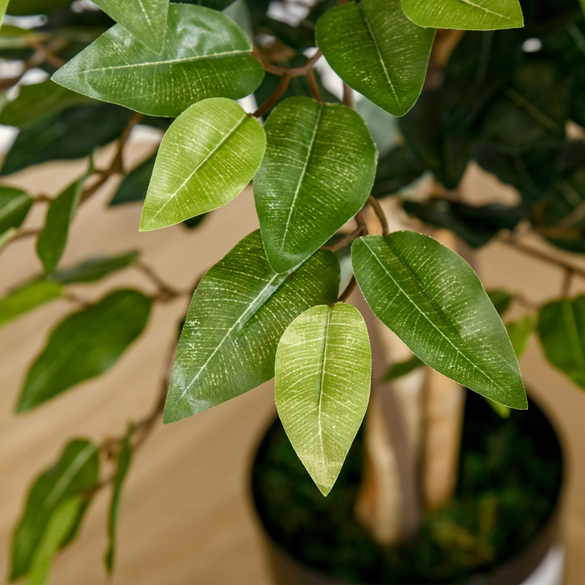 Arbre artificiel en Ficus de 5 pieds, faux arbre avec feuilles, plante artificielle dans un pot de pépinière pour la décoration intérieure et extérieure